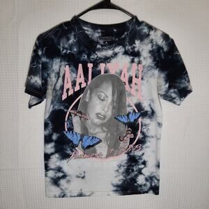 Aaliyah S Tie Dye Graphic T-Shirt Princess of R&B Butterflies One in a Million